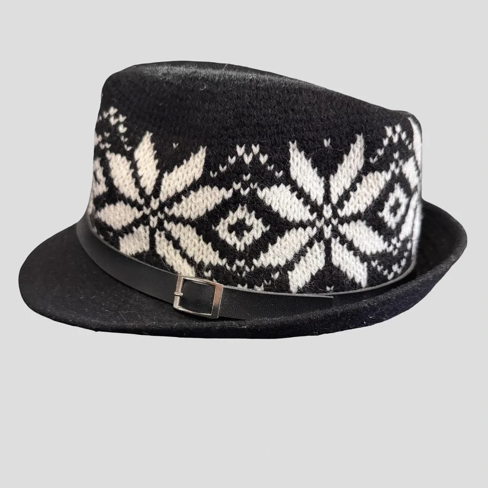 Snowflake Knit Hat Fedora Fitted Unisex Large Black White Winter Fair Isle - Picture 1 of 13